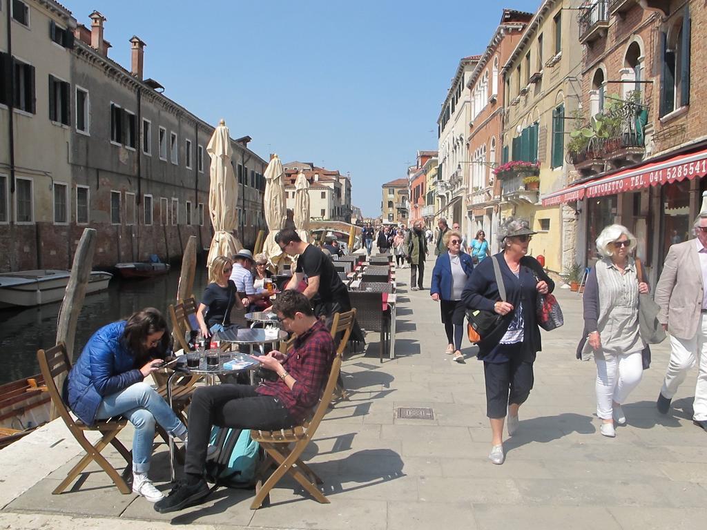 Casa Di Primavera Veneţia Exterior foto